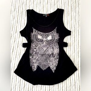 Black Top - open on side